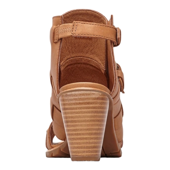 Sorel Nadia Buckle II - Picture 2 of 4